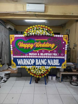 Papan Bunga di Bogosari Guntur
